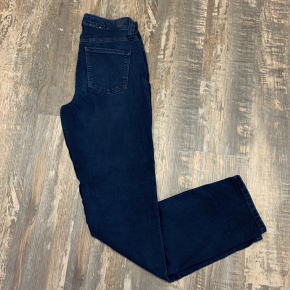 Dream jeans Denim - 💚3/$20!Dream high rise jeans size 28 great condition bundle up to save